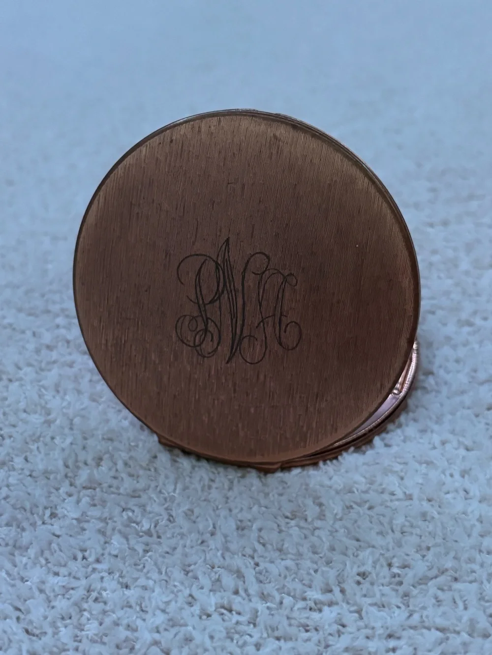 Compact Powder Case in Rose Gold with Mirror
